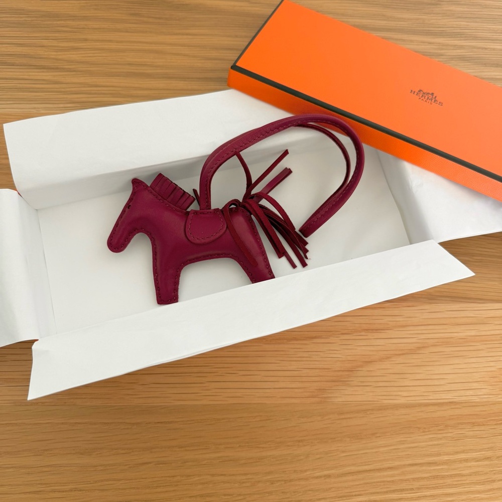Hermes Rodeo charm PM